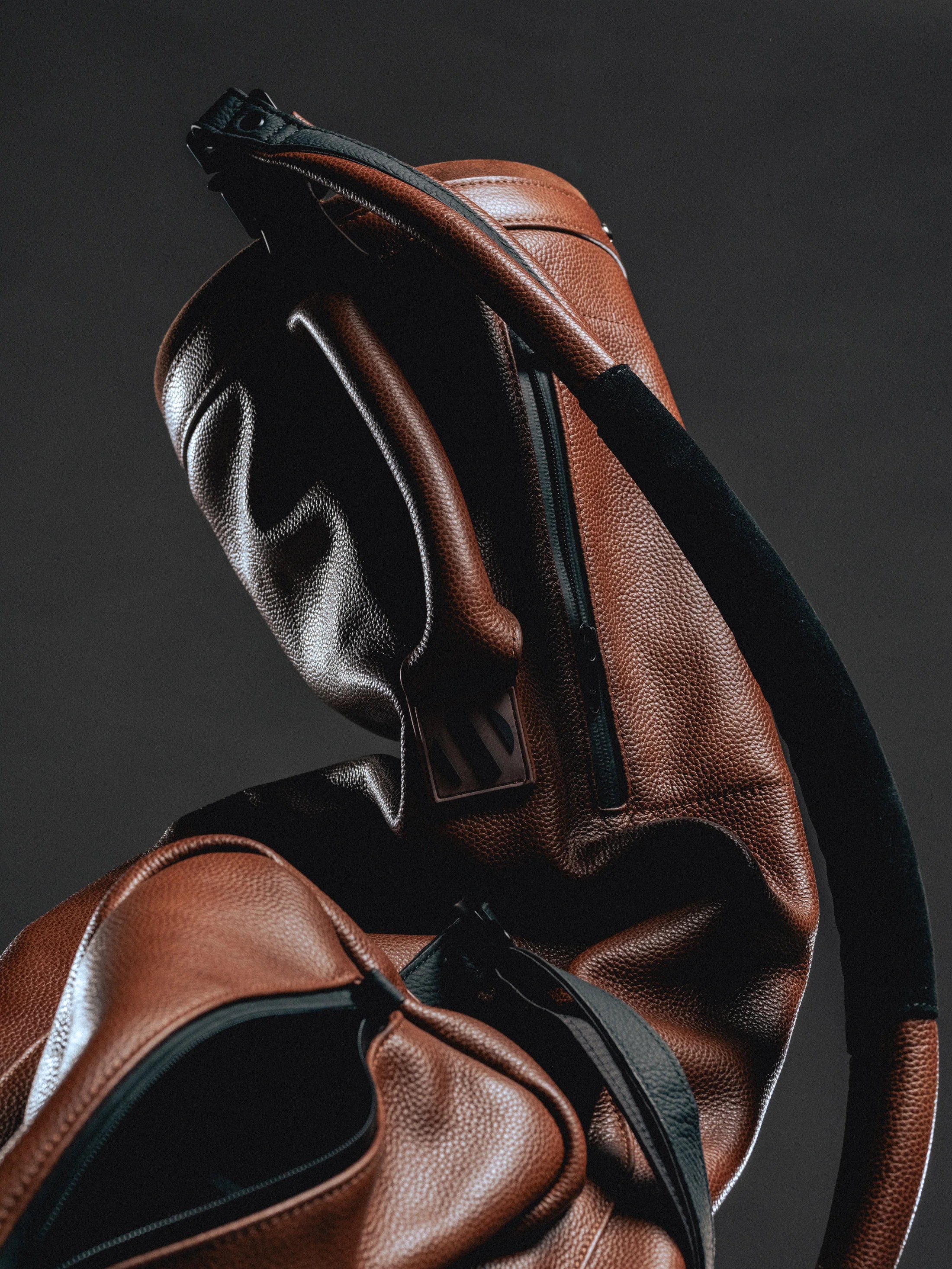 Hiroki Leather Sunday Golg Bag