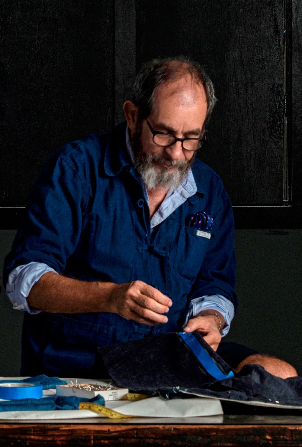 BLUE BLOODED DENIM HUNTERS AND JEANS CULTURE