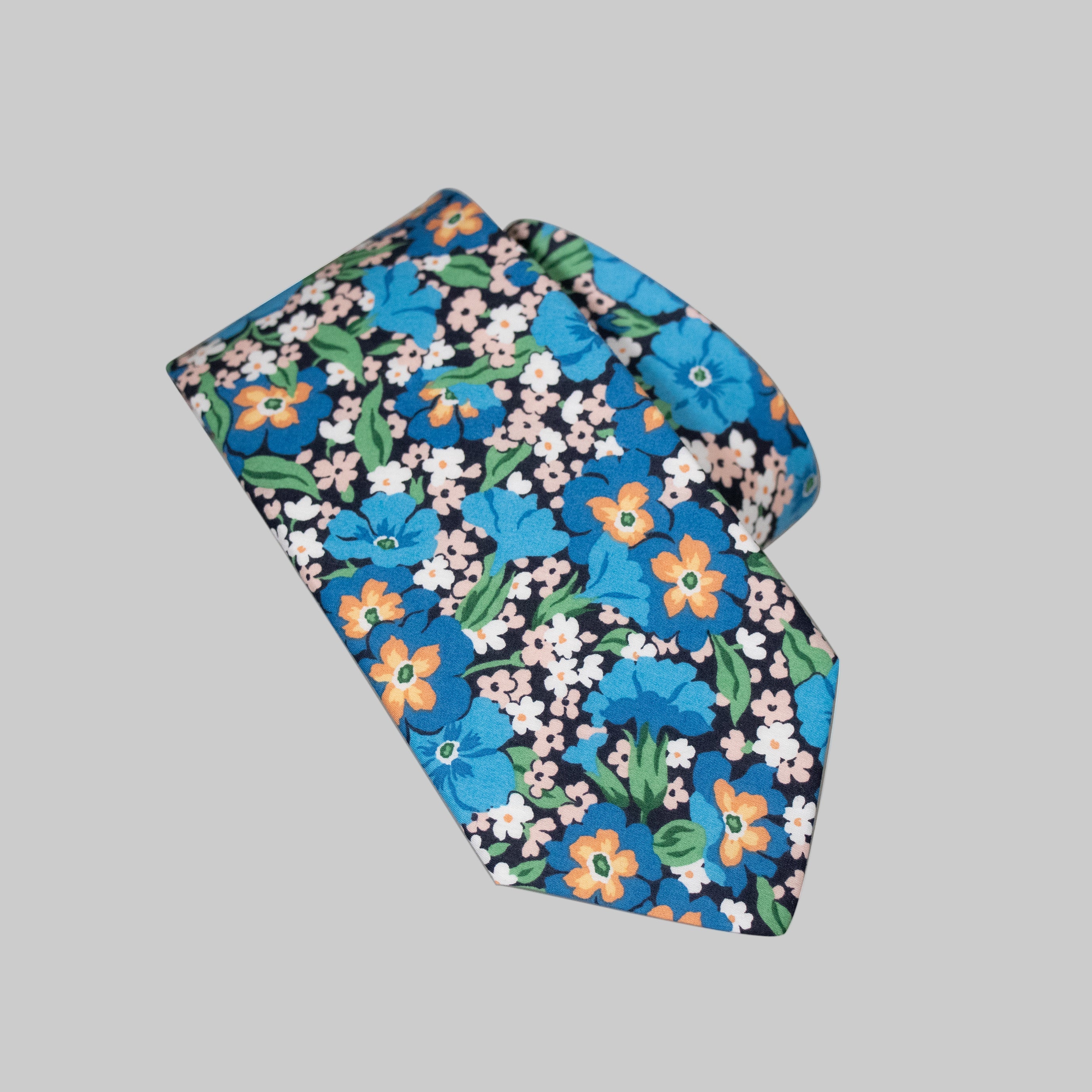Gisou-Liberty Tie