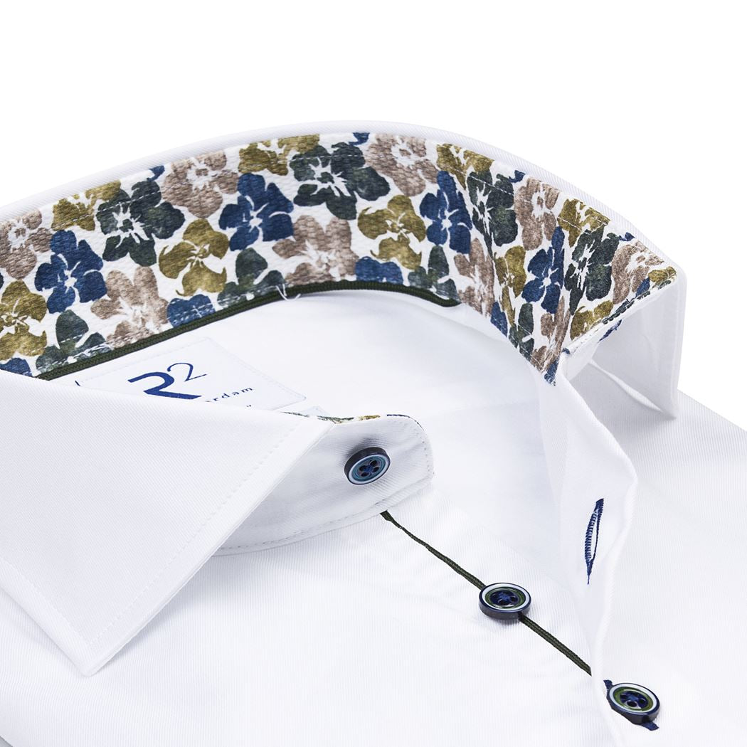 White with Floral Shirt by R2 Amsterdam